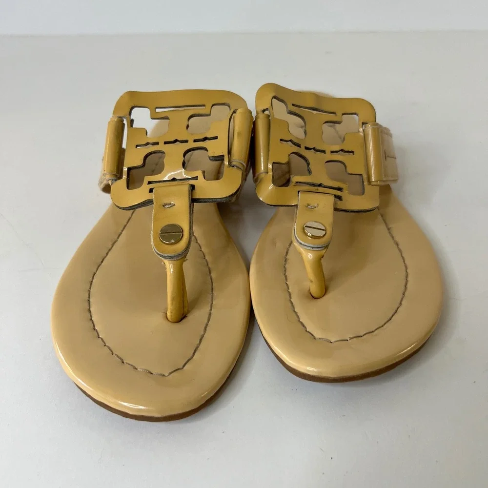 Tory Burch Miller Nappa‎ Patent Leather Logo Thong Sandals Flats Honeycomb 38